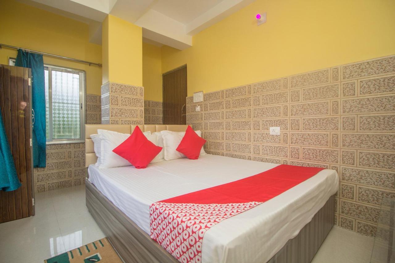 Oyo 30073 Triveni Lodge Siliguri Eksteriør bilde